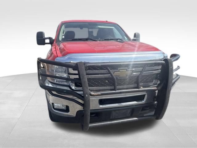 Used 2011 Chevrolet Silverado 2500 LTZ AWD/4WD image 5