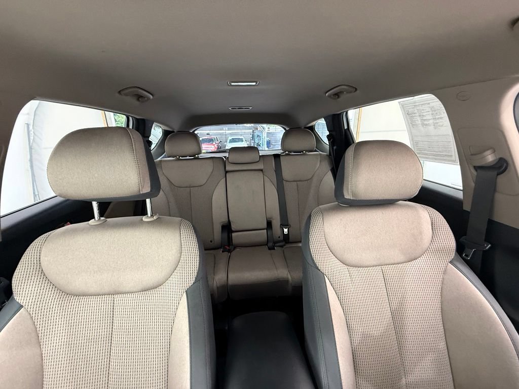 Used 2023 Hyundai Santa Fe SEL AWD/4WD image 29