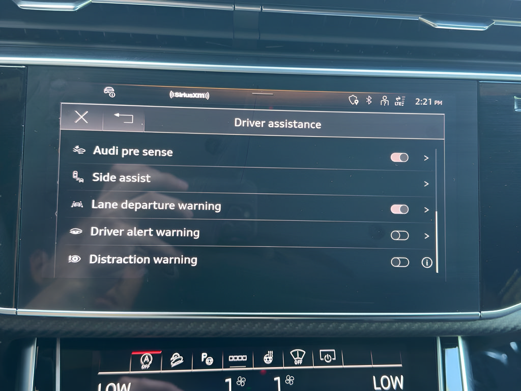 Used 2026 Audi SQ8 Prestige w/ Prestige Package AWD/4WD image 67