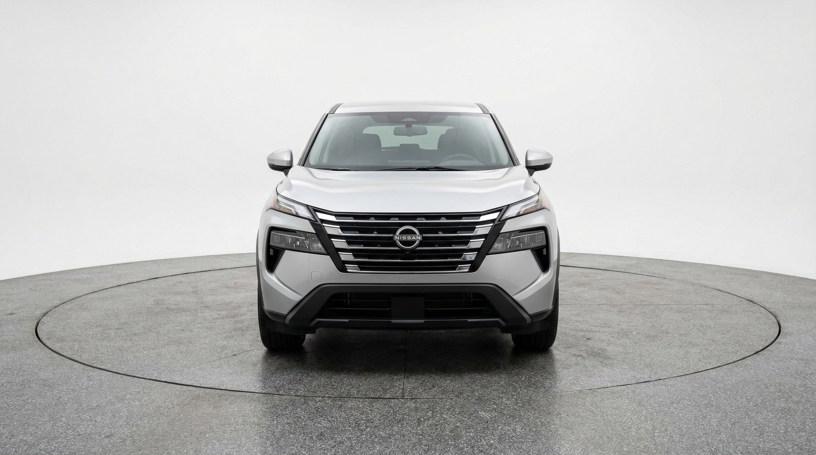 Used 2025 Nissan Rogue SV image 2