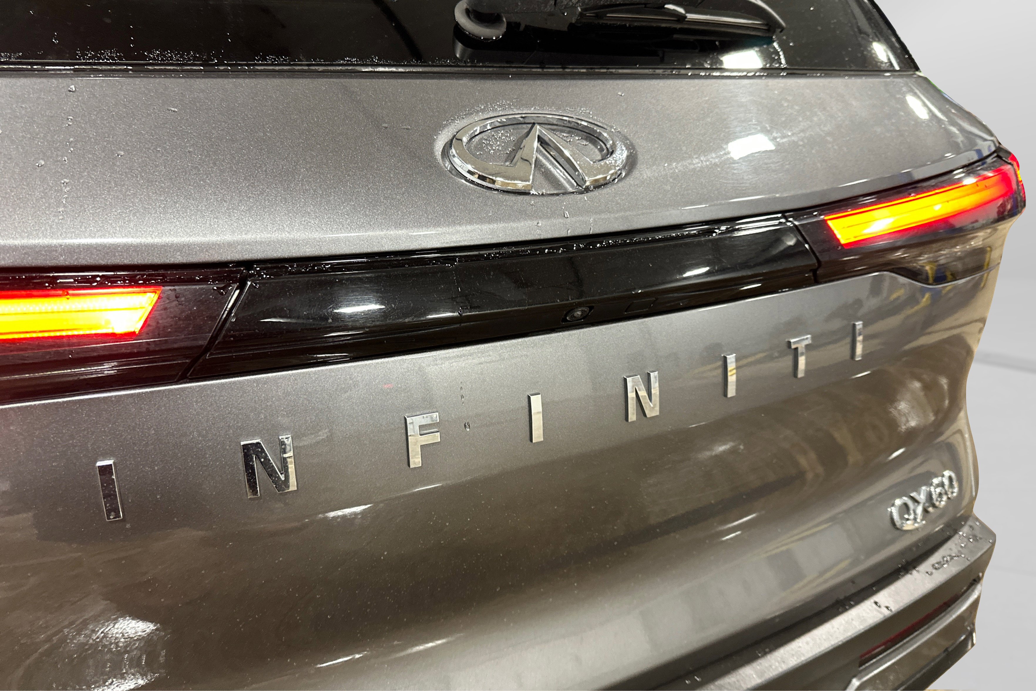 Used 2024 INFINITI QX60 Luxe image 49