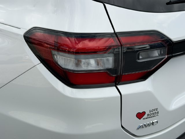 Certified 2024 Honda Pilot Touring image 11