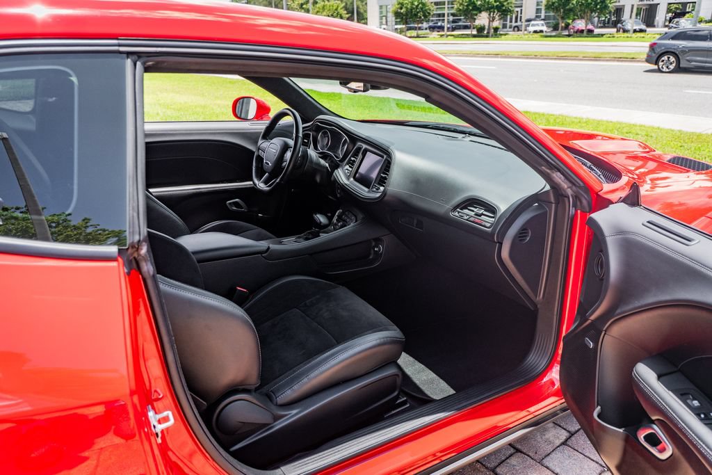 Used 2023 Dodge Challenger R/T Scat Pack RWD image 33