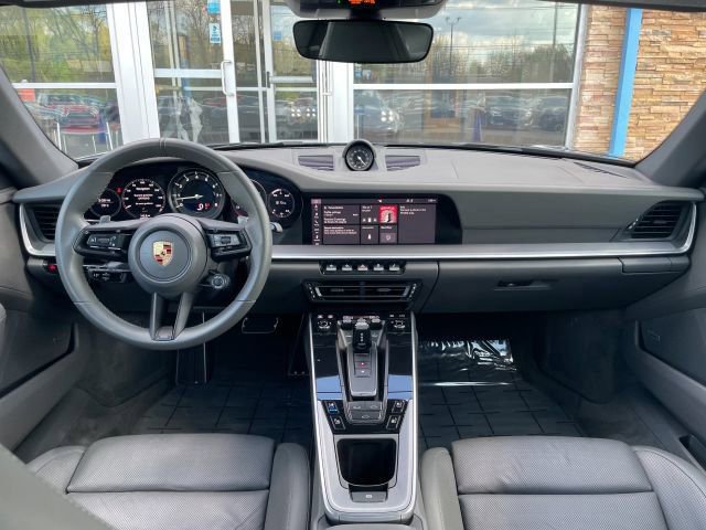 Used 2020 Porsche 911 Carrera 4S AWD/4WD image 37