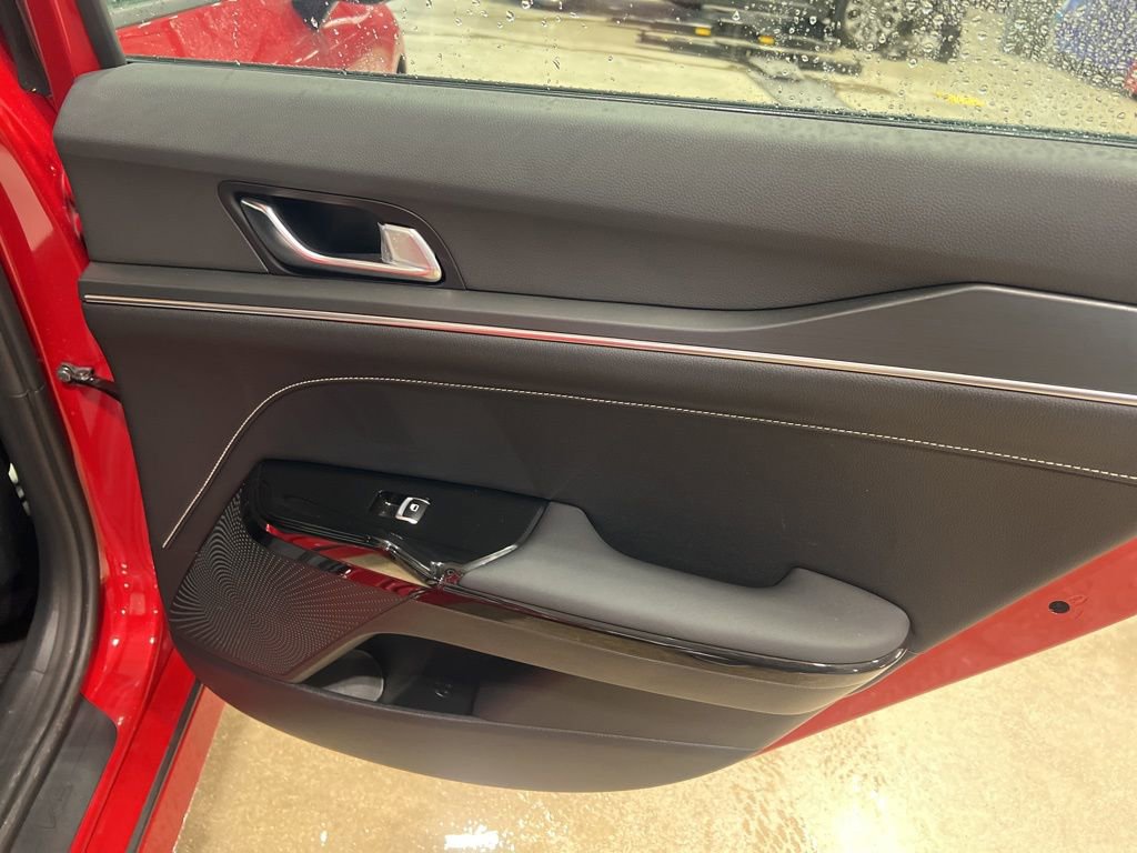 Certified 2025 Kia K5 GT-Line image 15