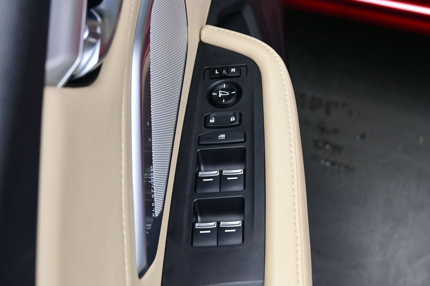Used 2021 Acura RDX w/ Technology Package AWD/4WD image 10