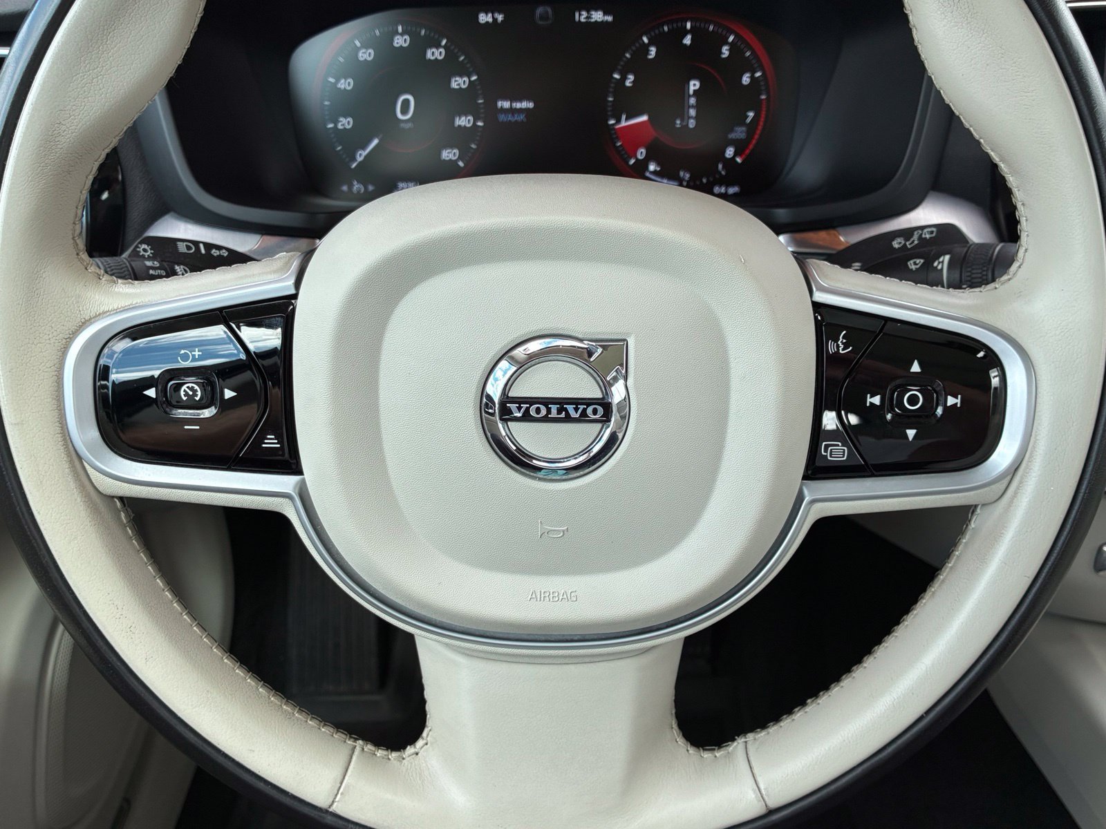 Used 2020 Volvo V60 T5 Momentum w/ Premium Package FWD image 25