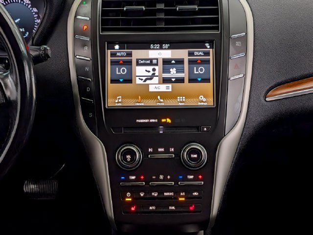 Used 2017 Lincoln MKC Select AWD/4WD image 28