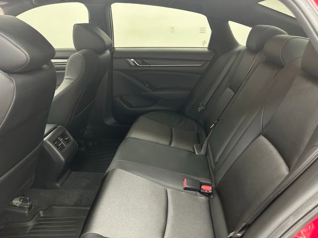Used 2018 Honda Accord Sport image 28