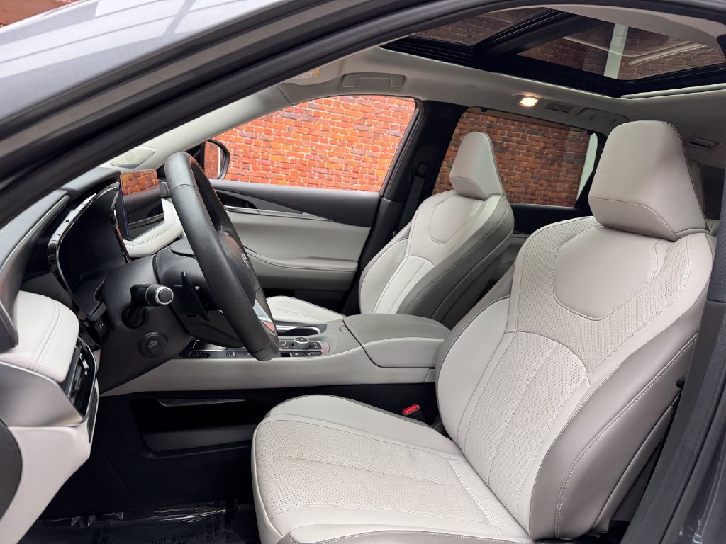 Used 2026 INFINITI QX60 Luxe w/ Cargo Package AWD/4WD image 24