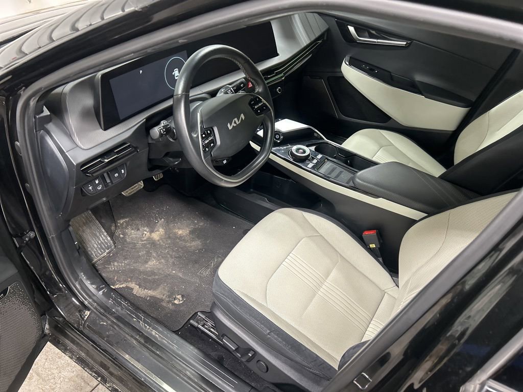 Used 2023 Kia EV6 GT-Line w/ GT-Line White Seat Package image 6