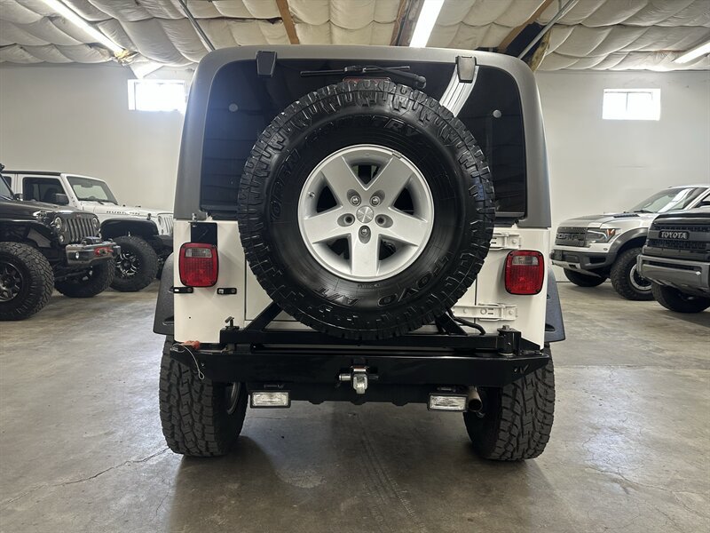 Used 2005 Jeep Wrangler Rubicon image 4