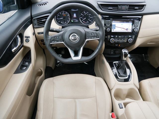 Used 2017 Nissan Rogue SL w/ SL Premium Package image 11