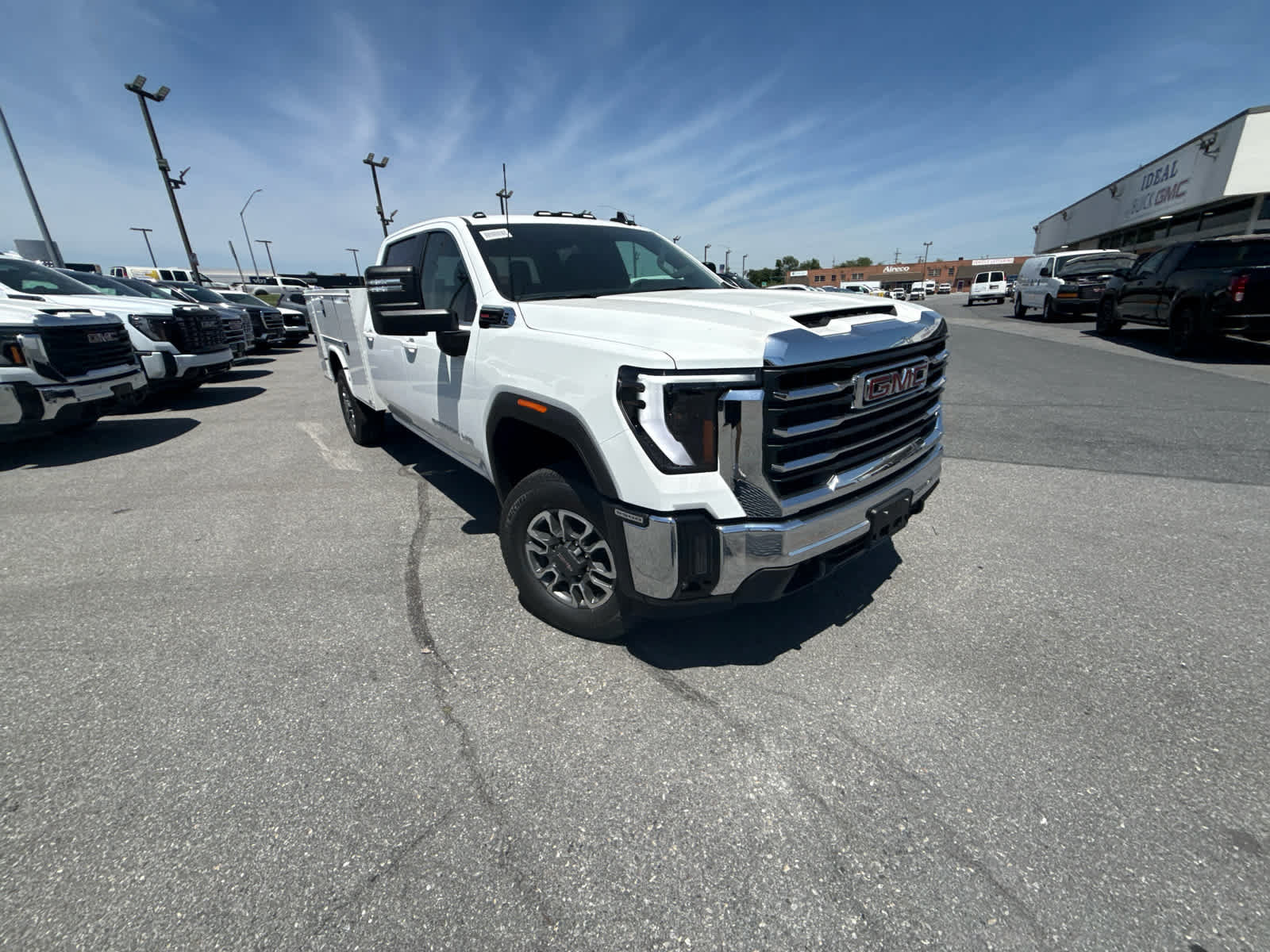 New 2026 GMC Sierra 3500 SLE w/ SLE Convenience Package AWD/4WD image 30