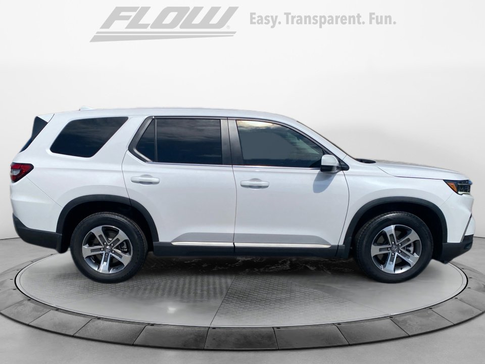 Certified 2025 Honda Pilot EX-L image 10