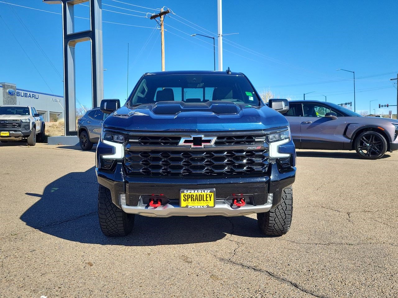 Used 2023 Chevrolet Silverado 1500 ZR2 w/ Technology Package image 3