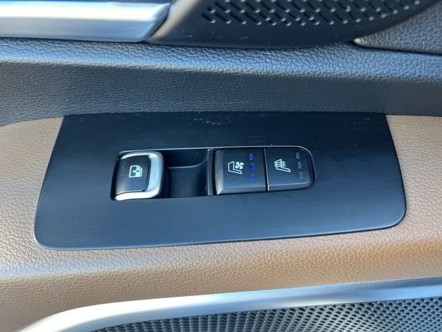 Used 2021 Kia Telluride SX w/ SX Prestige Package image 38