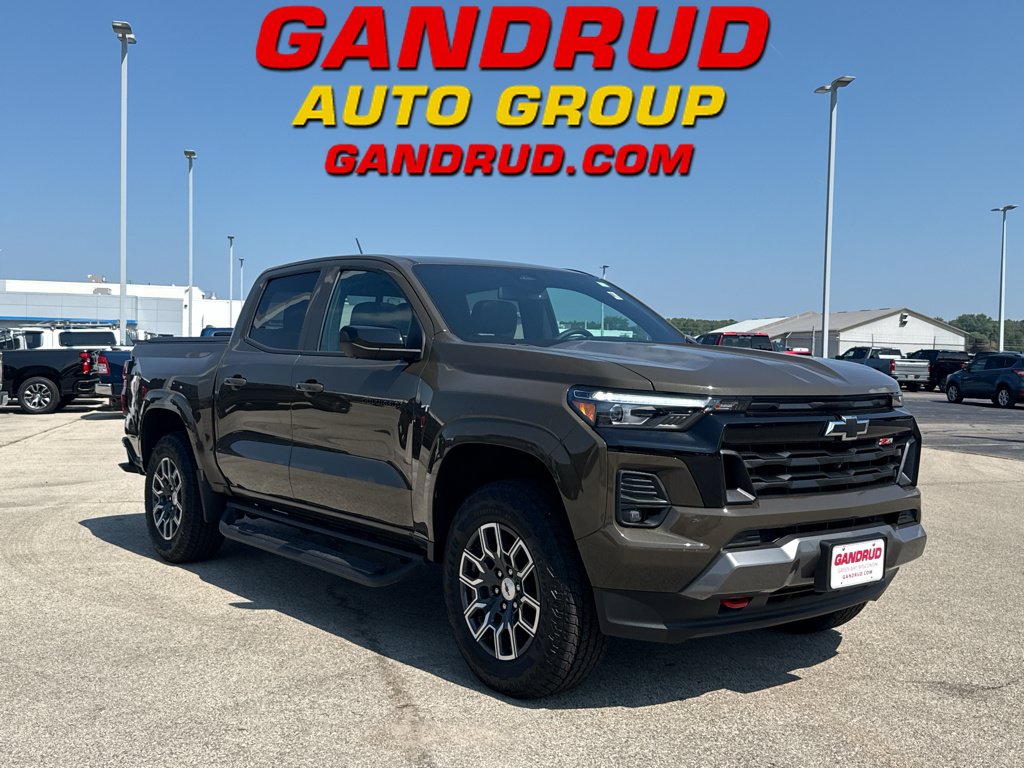 Certified 2023 Chevrolet Colorado Z71 w/ Z71 Convenience Package 2