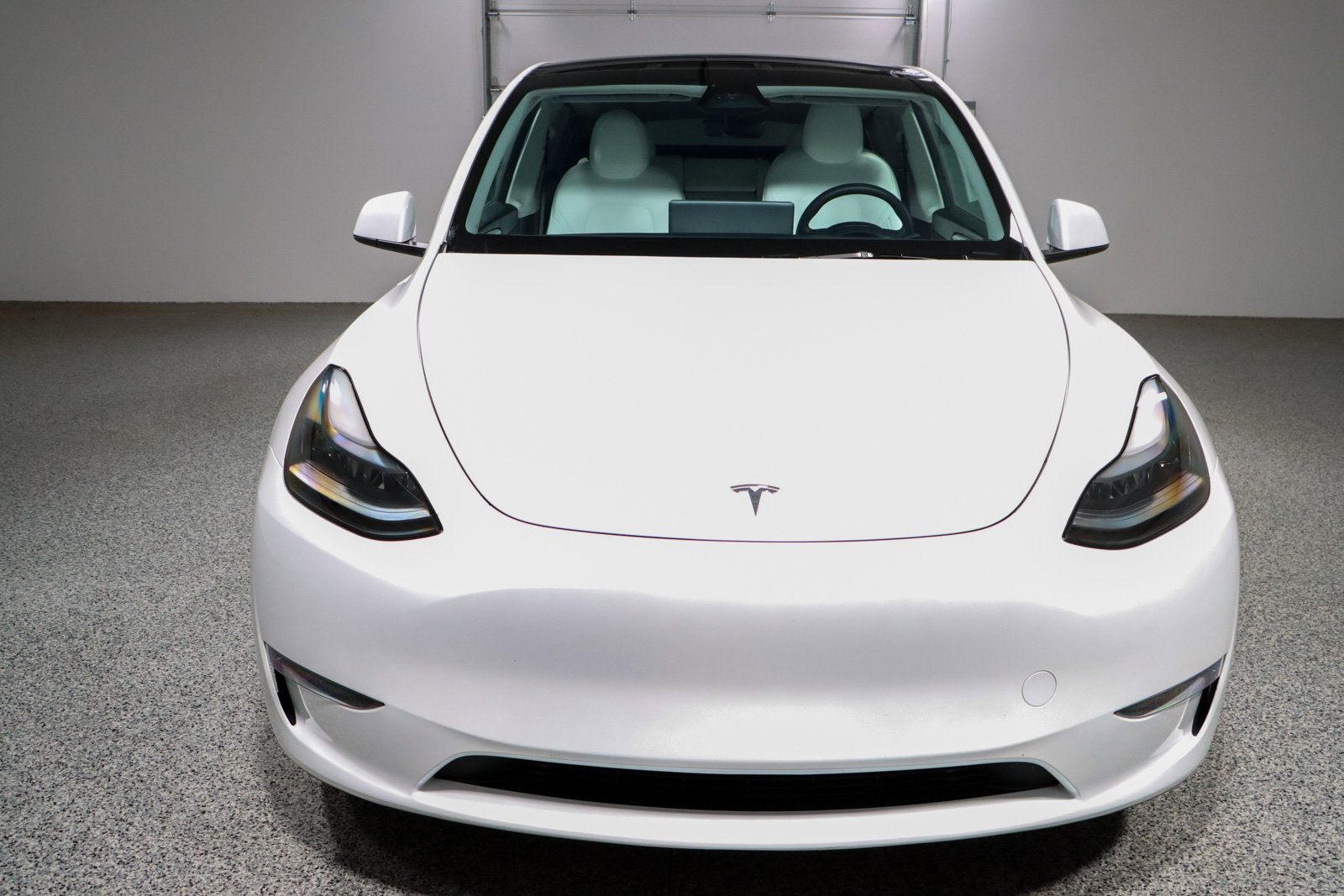 Used 2025 Tesla Model Y Long Range image 4