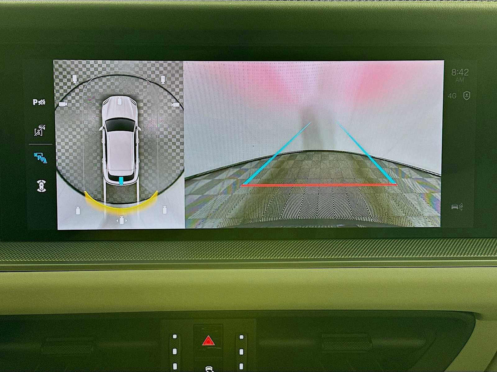 New 2026 Porsche Cayenne image 19