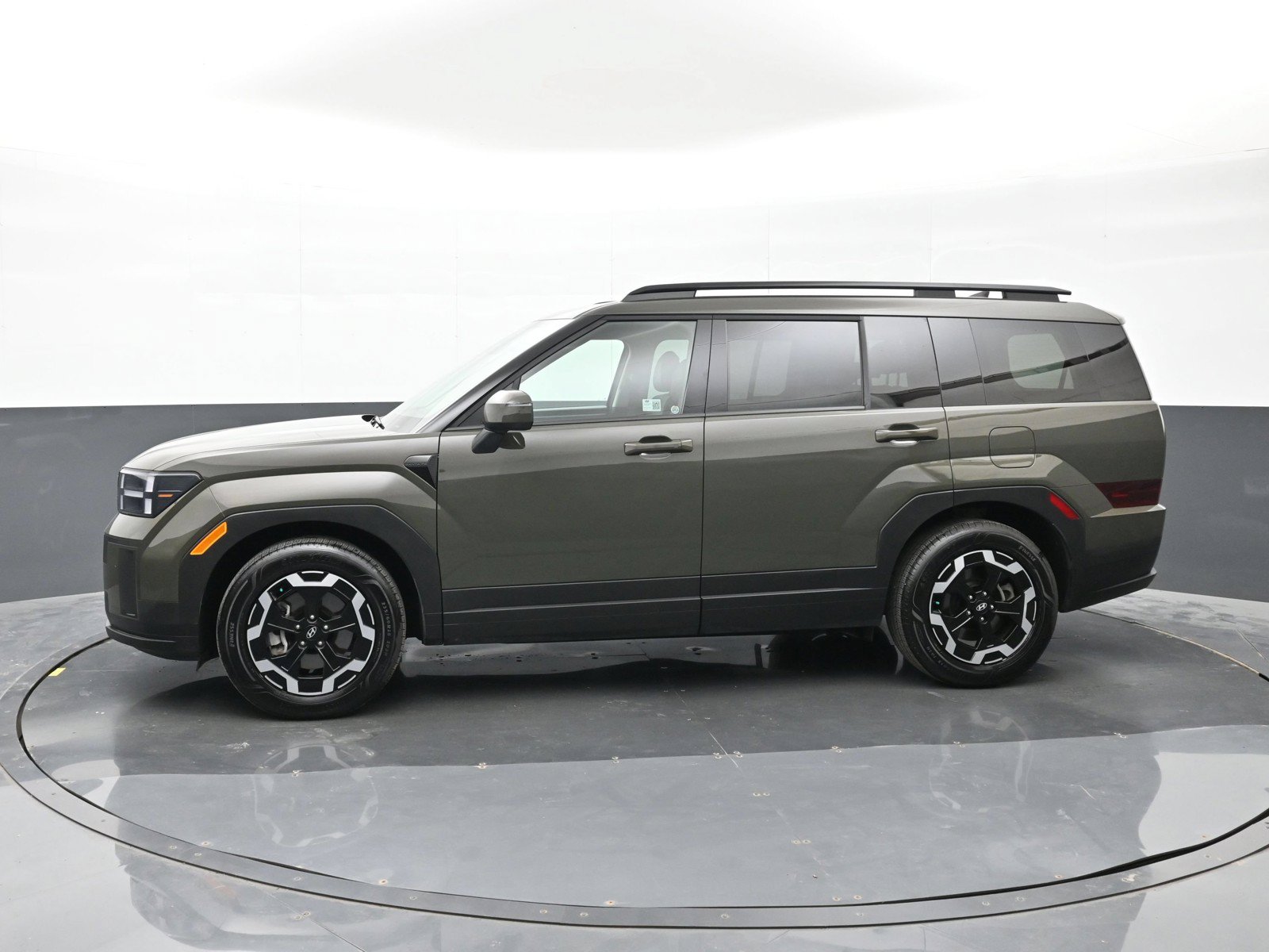 Used 2026 Hyundai Santa Fe SEL AWD/4WD image 9