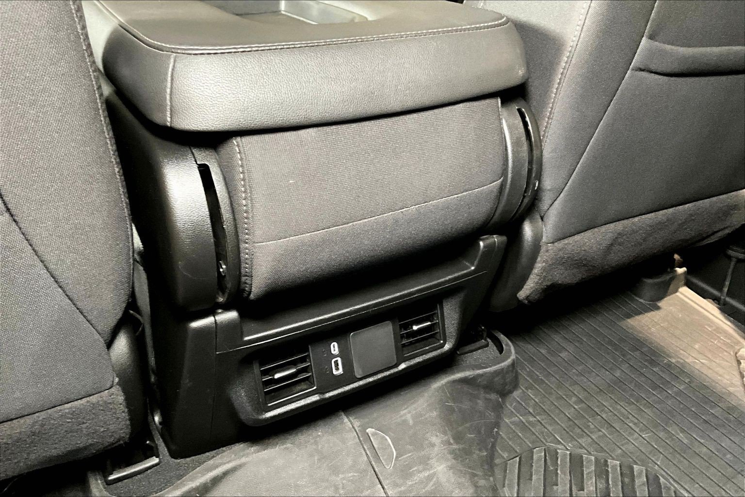 Used 2024 Chevrolet Silverado 1500 Custom Trail Boss AWD/4WD image 12