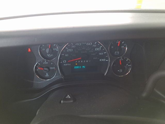Used 2024 Chevrolet Express 2500 w/ Driver Convenience Package image 9
