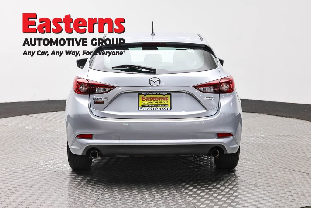 Used 2017 MAZDA MAZDA3 Sport FWD image 6