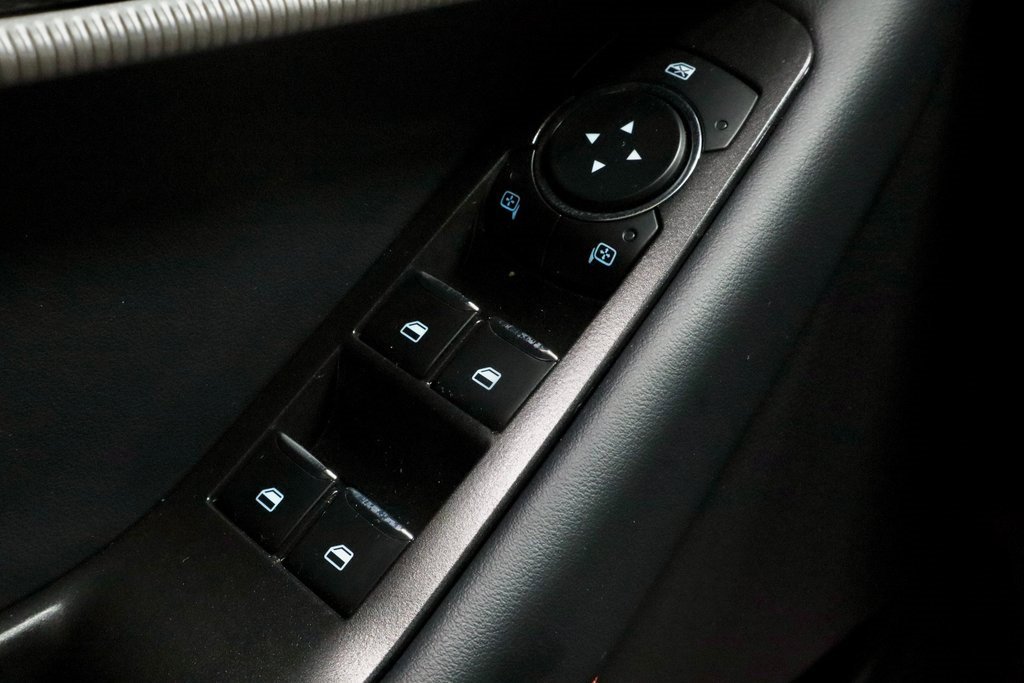 Certified 2025 Ford Explorer ST-Line w/ ST-Line Street Pack image 25