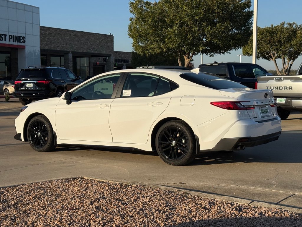 New 2026 Toyota Camry SE w/ Convenience Package FWD image 3