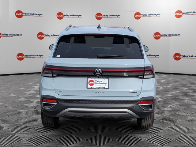 New 2026 Volkswagen Taos SE image 6