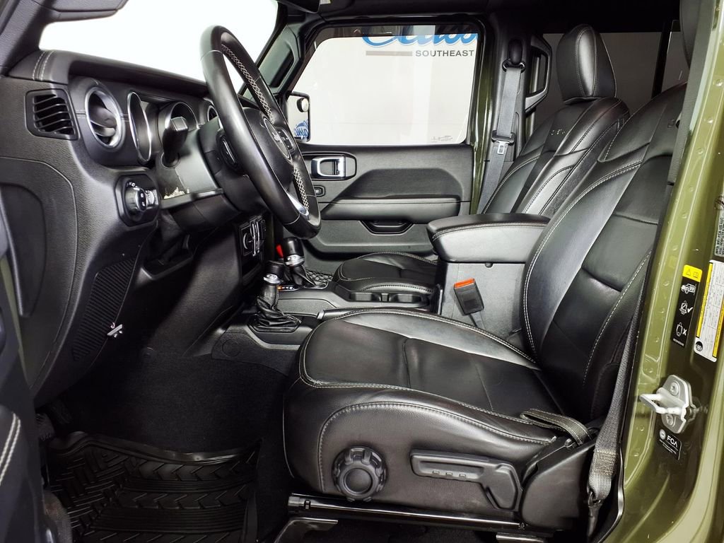 Used 2021 Jeep Gladiator Overland AWD/4WD image 9