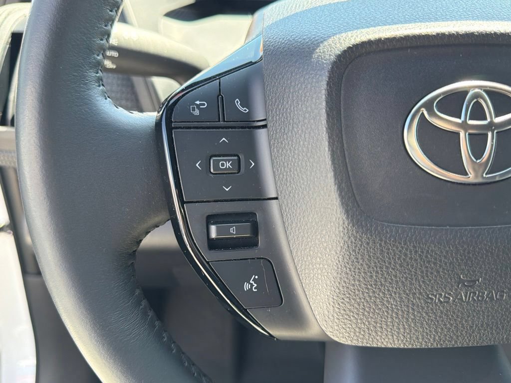 Certified 2023 Toyota bZ4X FWD image 28