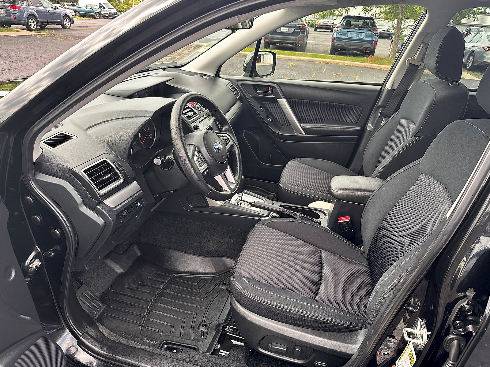 Used 2018 Subaru Forester 2.5i Premium w/ Protection Package #1 AWD/4WD image 15