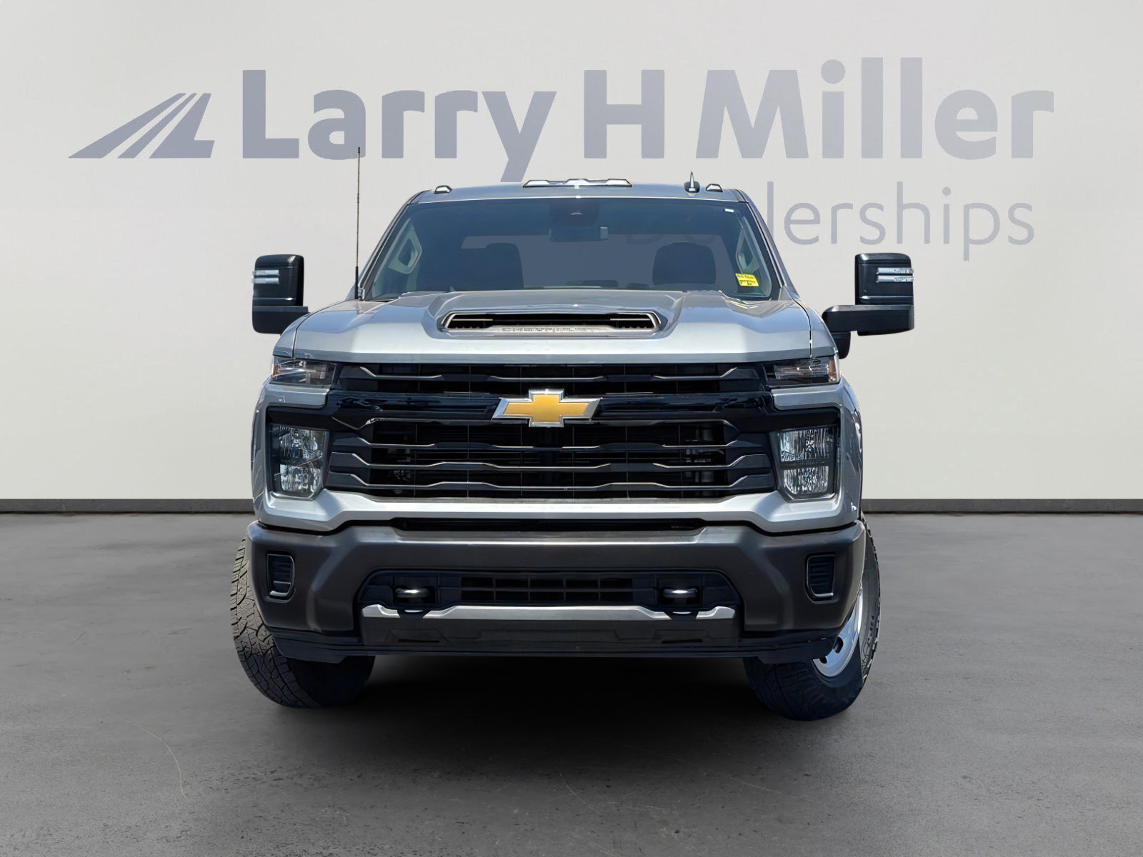Used 2024 Chevrolet Silverado 2500 W/T AWD/4WD image 4