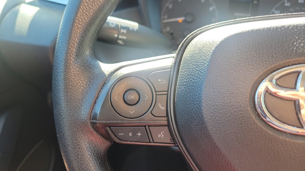 Used 2023 Toyota Corolla LE FWD image 20