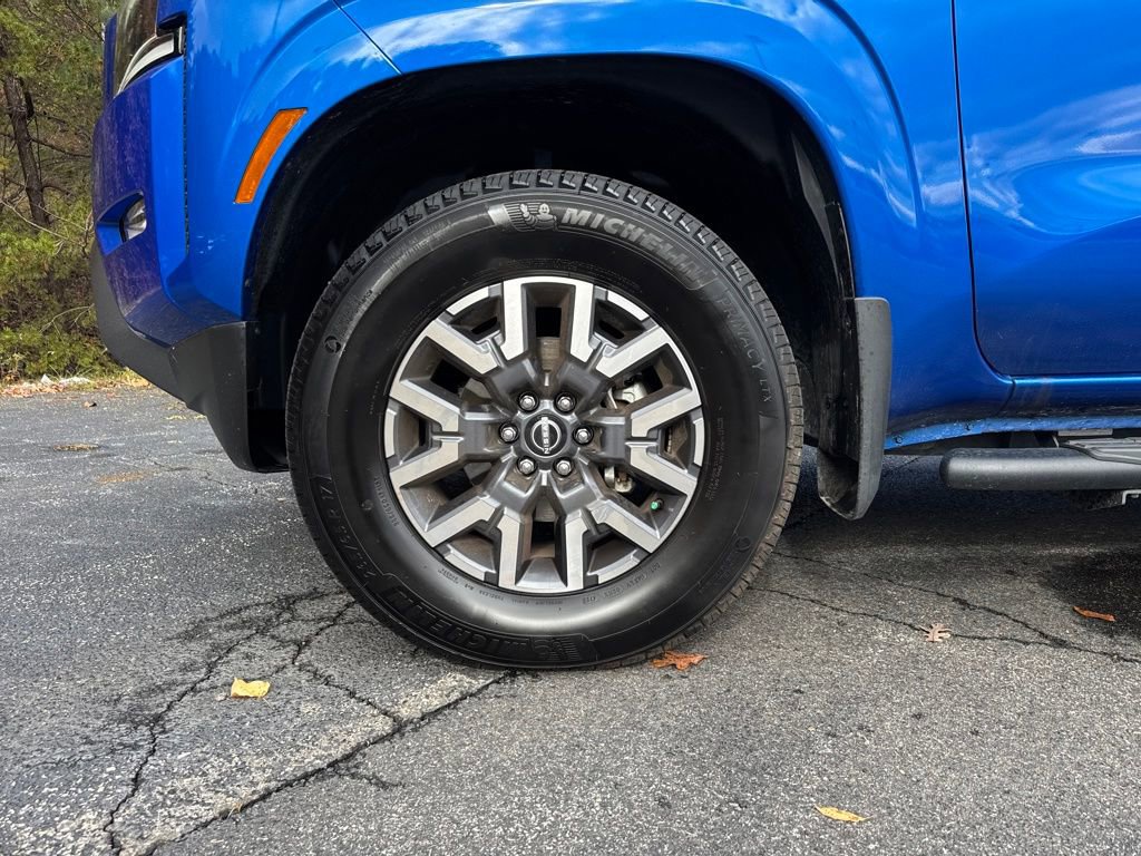 Used 2024 Nissan Frontier SL w/ Technology Package image 24