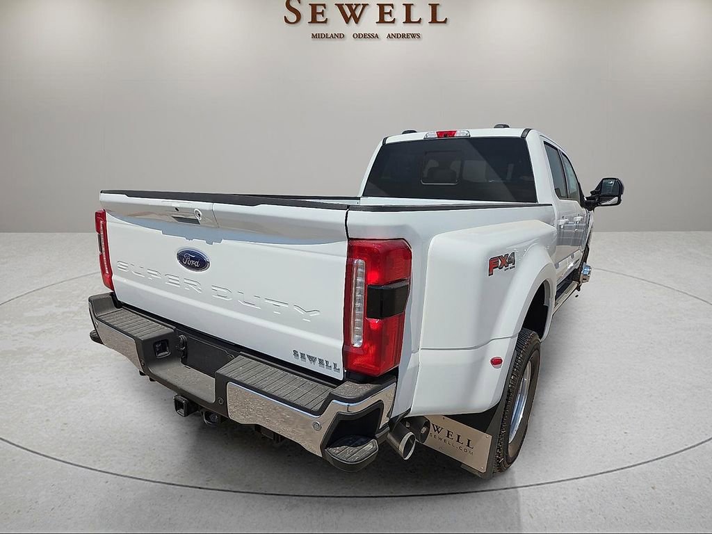 New 2025 Ford F350 Lariat image 4