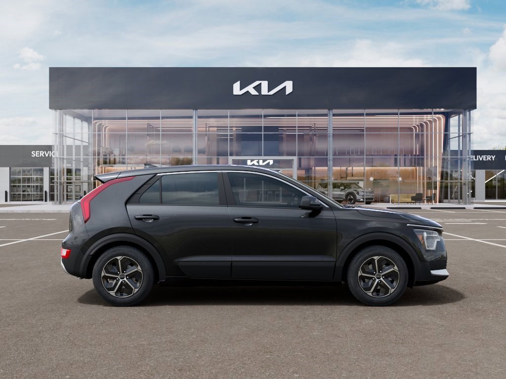 New 2026 Kia Niro LX image 7