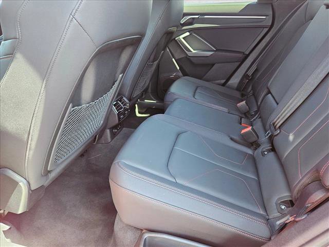 Certified 2025 Audi Q3 2.0T Premium Plus w/ Premium Plus Package AWD/4WD image 19