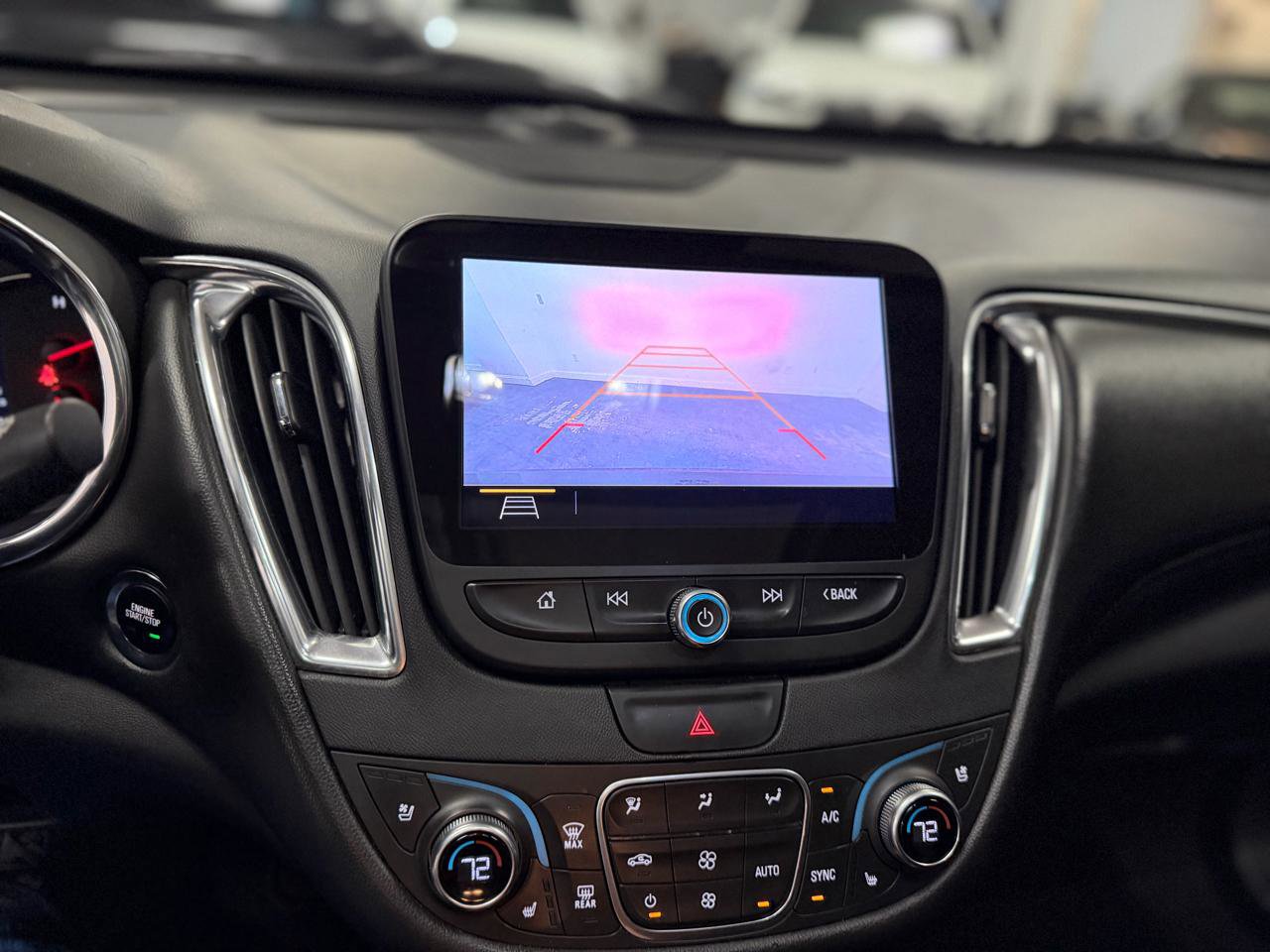 Used 2019 Chevrolet Malibu Premier w/ Sun and Wheel Package image 26