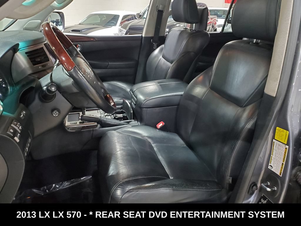 Used 2013 Lexus LX 570 4WD w/ Luxury Pkg image 6