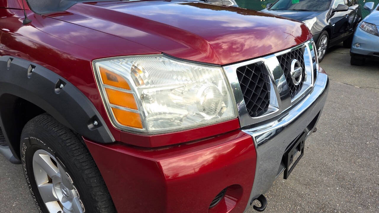 Used 2004 Nissan Titan SE w/ (Bed) Utility Bed Pkg AWD/4WD image 22
