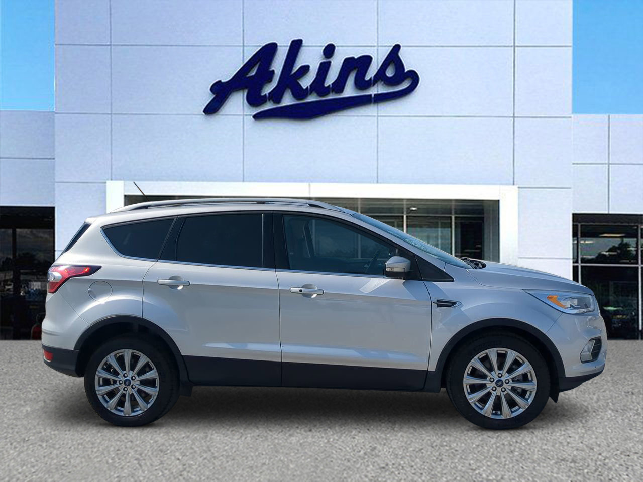 Certified 2018 Ford Escape Titanium image 1