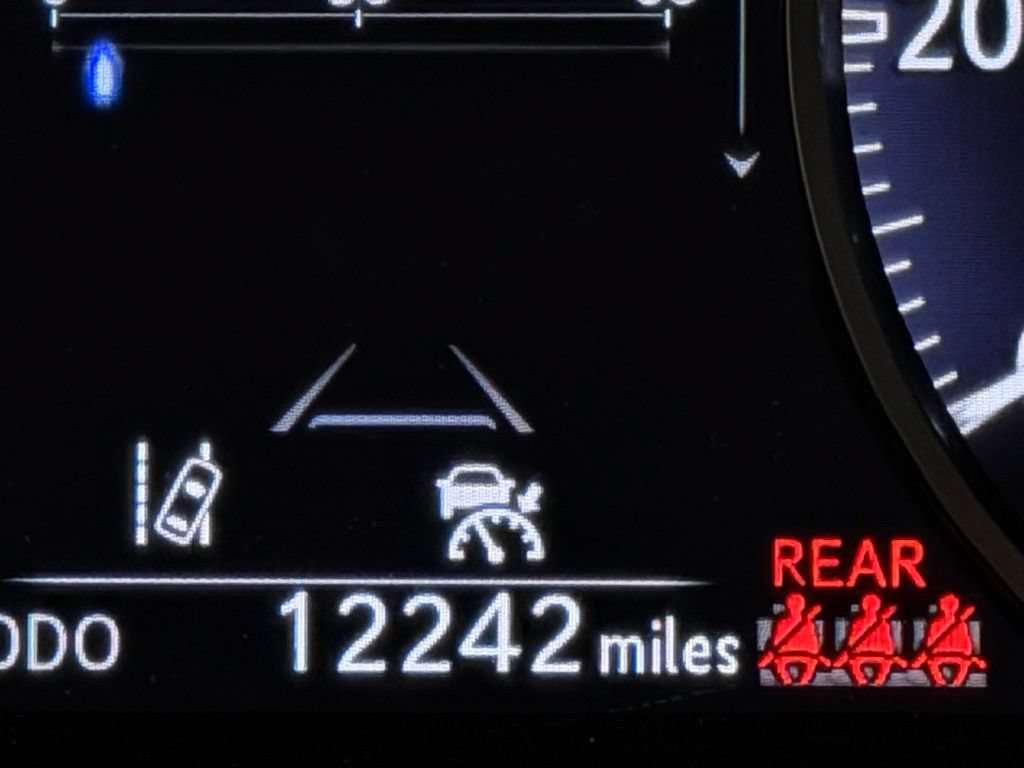 Used 2024 Lexus RX 350 Premium Plus w/ Cold Area Package FWD image 16