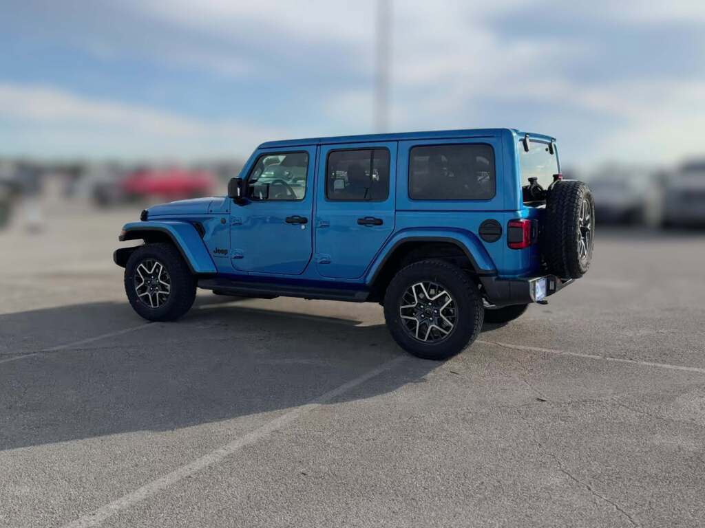 New 2026 Jeep Wrangler Sahara image 7