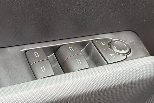 New 2026 Chevrolet Colorado W/T w/ WT Custom Package RWD image 12