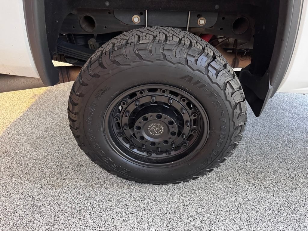 Used 2019 GMC Sierra 2500 Denali w/ Duramax Plus Package AWD/4WD image 13