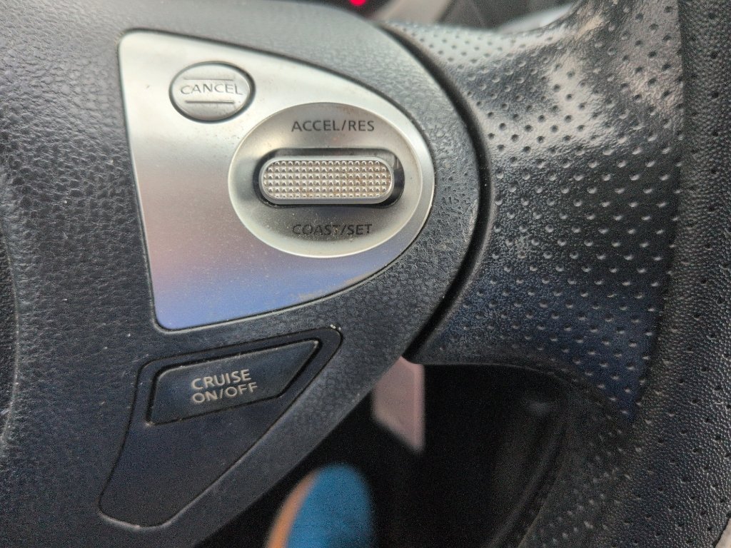 Used 2013 Nissan Juke S FWD image 15
