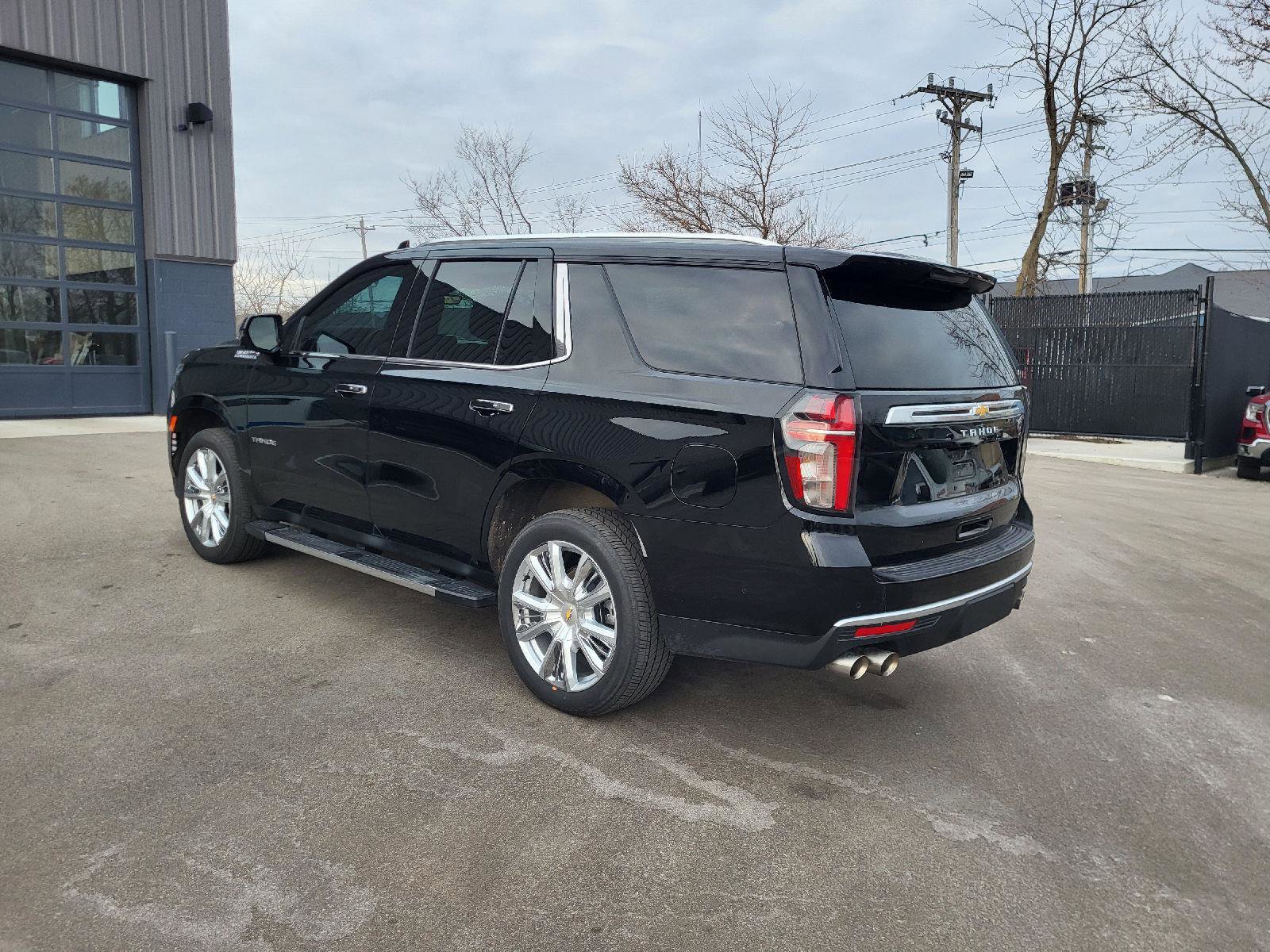 Used 2023 Chevrolet Tahoe High Country w/ Advanced Technology Package image 5